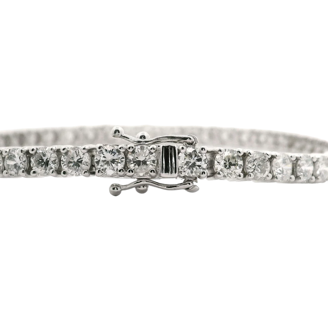 Brand New 8cttw Diamond Tennis Bracelet in White Gold