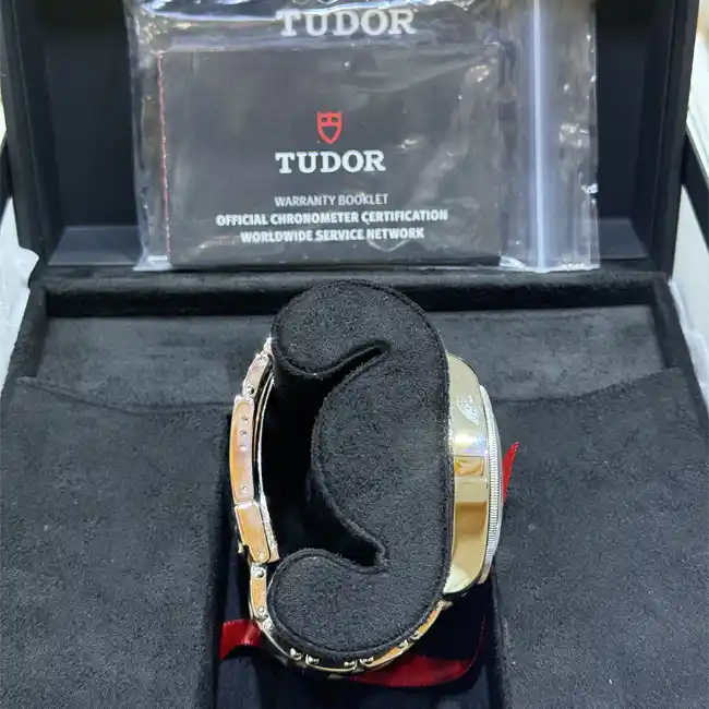 Tudor Black Bay GMT “Pepsi” White Dial 79830rb